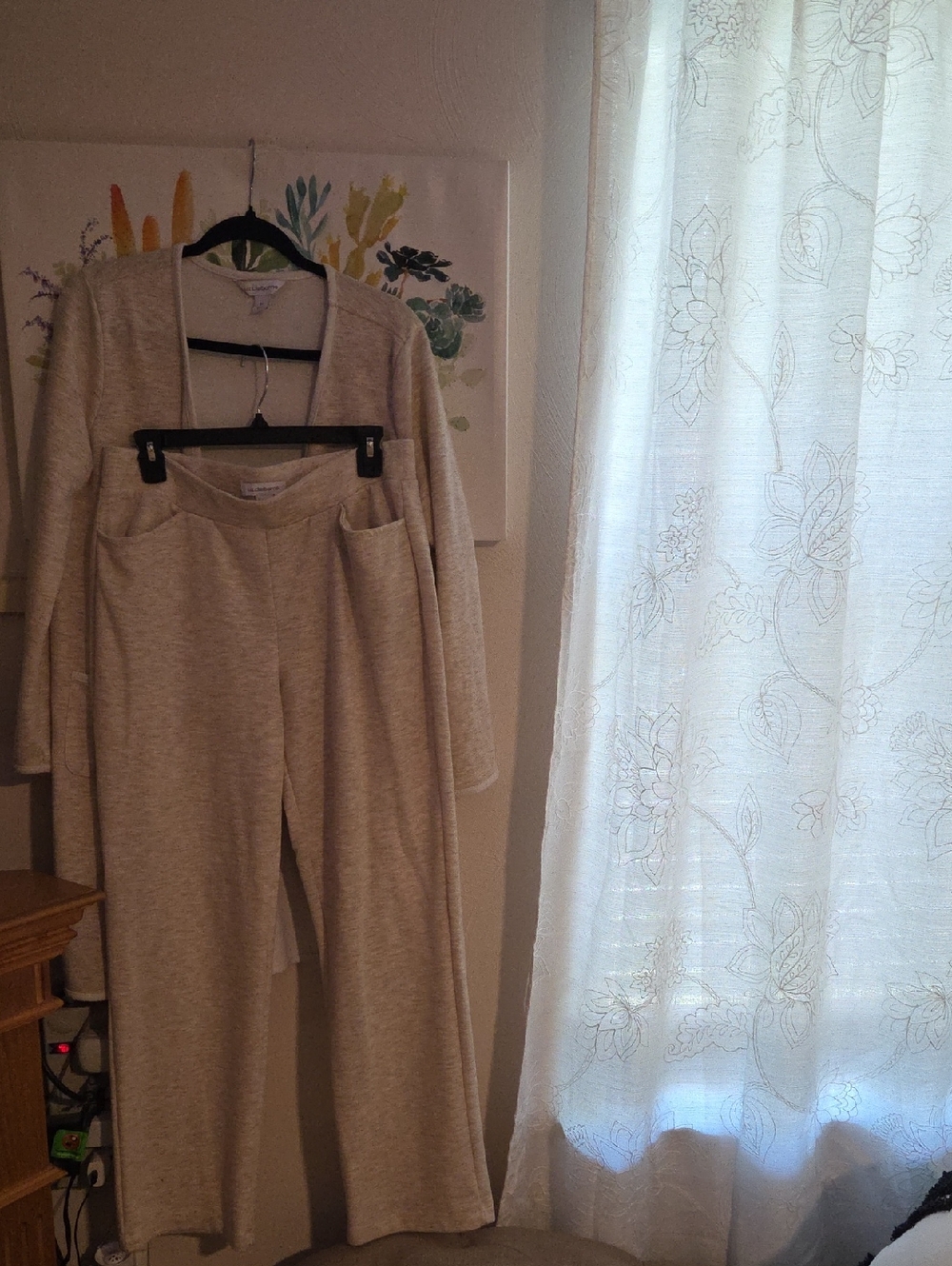 Liz Claiborne Cream Two-Piece Lounge Set